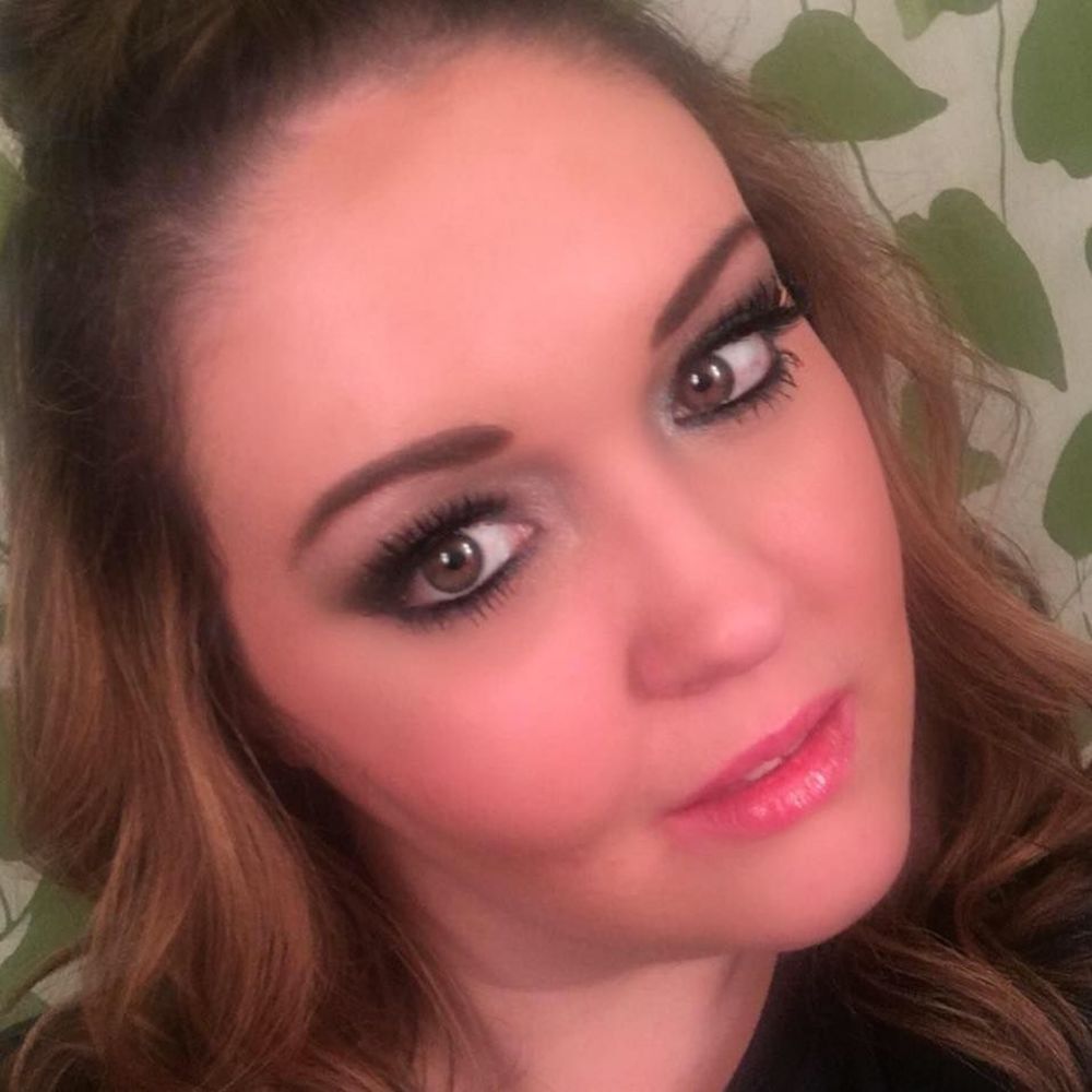 Meet your Posher, Leah